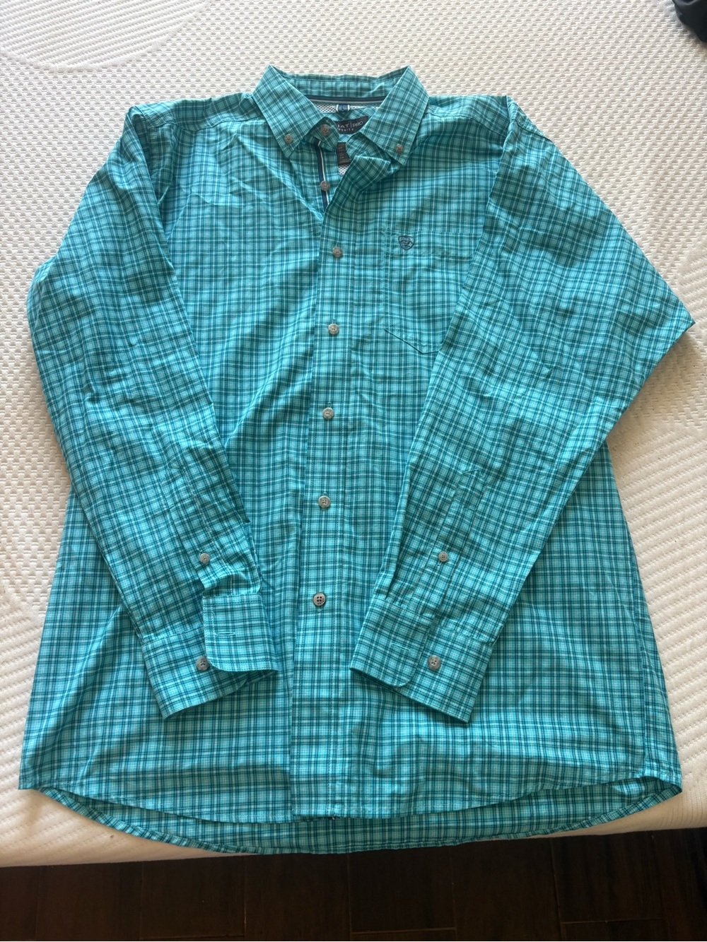 Men's Ariat Teal Plaid Button-Down Shirt - Lightweight Casual